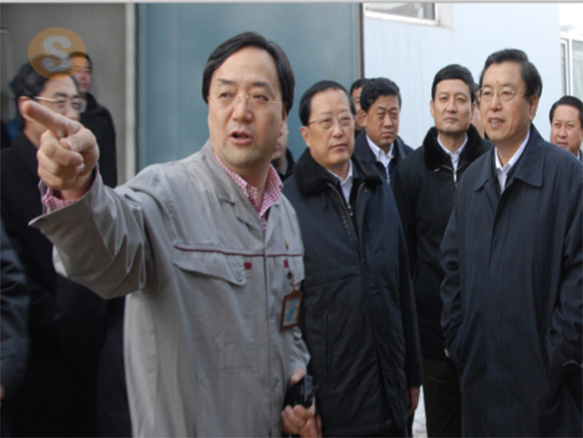 2012年3月21日　中共中央政治局常委、全國人大常委會委員長張德江さん（當時國務院副総理）が當社を視察 